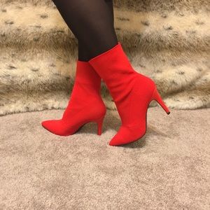 Red Brash High Heels Size 8W